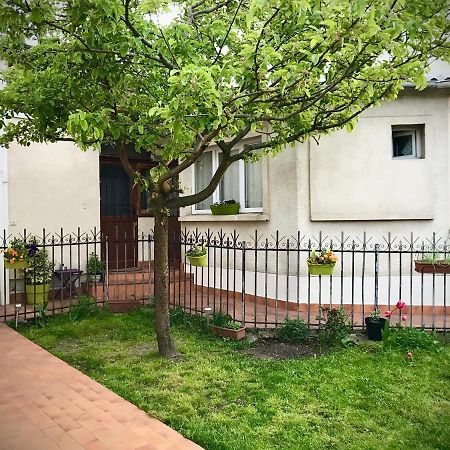 Petit Studio Cosy Бобиньи Экстерьер фото